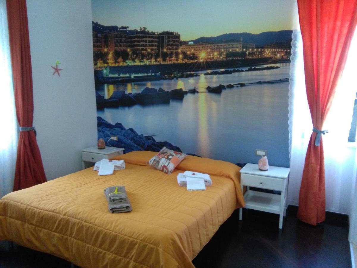 Villa Vittoria Mini Hotel Salerno Kültér fotó